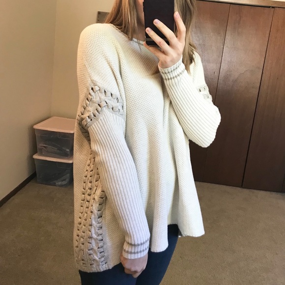 CAbi Sweaters - CAbi Slip Stitch Woven oversized sweater ivory S